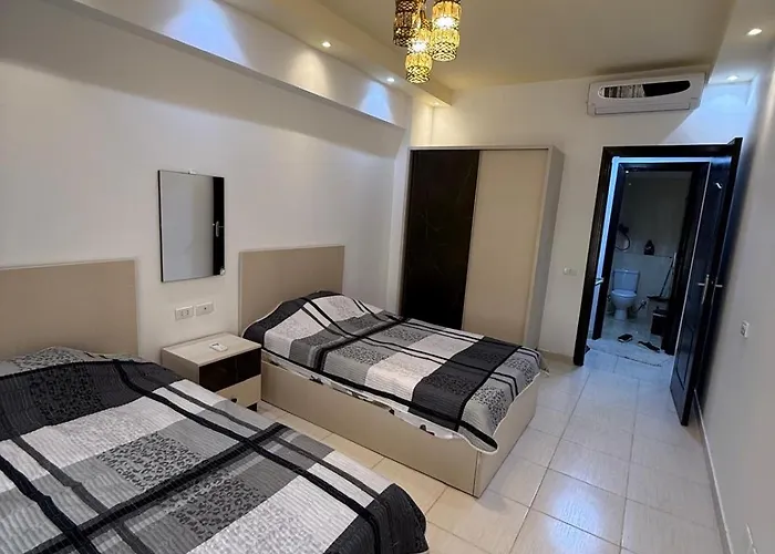 Florenza Khamsin Apartmanhotel