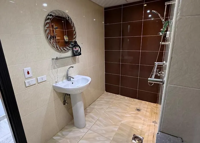 Florenza Khamsin Apartmanhotel